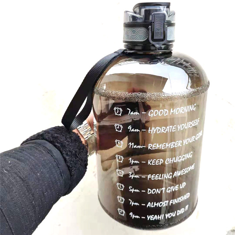 Gym Large-capacity Plastic Cup Bouncing Cover Sports Bottle